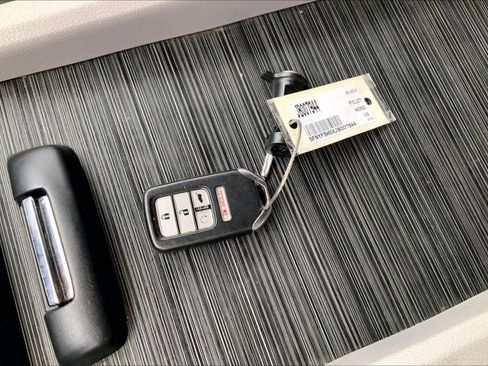 Used 2018 Honda Pilot EX-L image 13