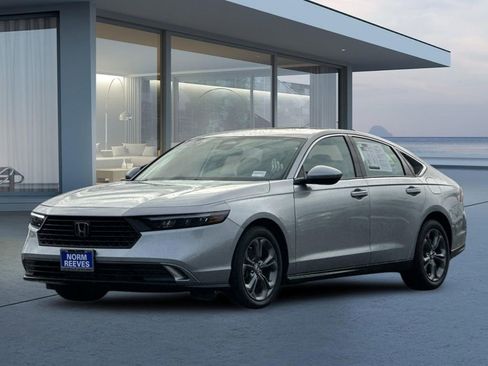 Used 2024 Honda Accord EX image 8