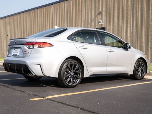 Used 2024 Toyota Corolla SE image 6