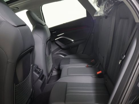 New 2025 Audi Q5 Premium Plus image 21