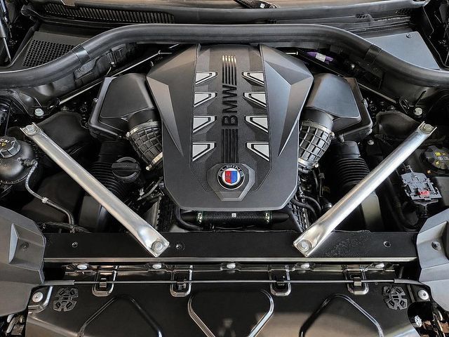 New 2026 BMW ALPINA XB7 AWD/4WD image 10