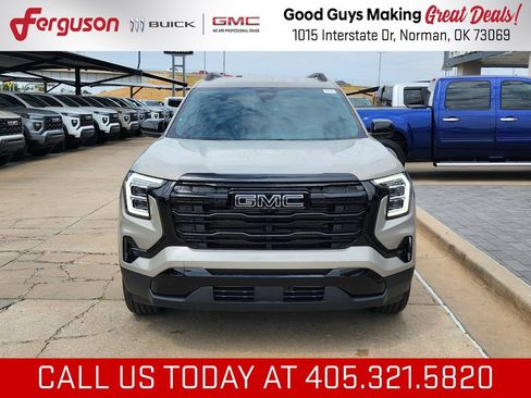 New 2027 GMC Terrain Elevation w/ Elevation Premium Package FWD image 9