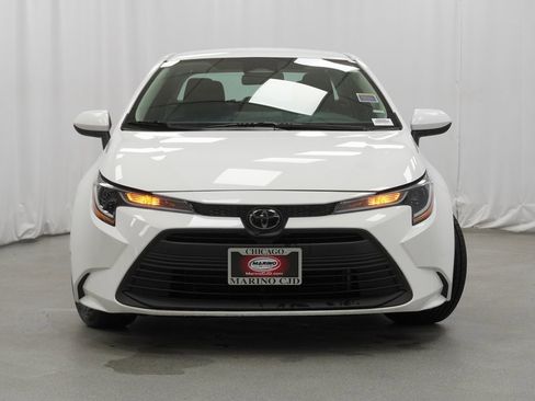 Used 2023 Toyota Corolla LE image 7