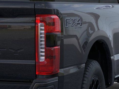 New 2026 Ford F350 XLT image 21