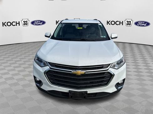 Used 2021 Chevrolet Traverse LT AWD/4WD image 2
