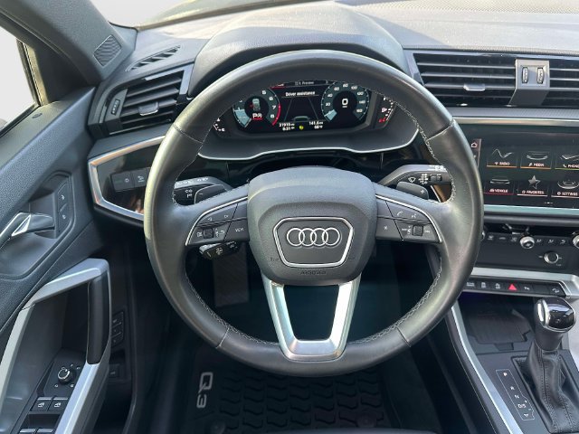 Used 2024 Audi Q3 2.0T Premium Plus w/ Premium Plus Package AWD/4WD image 18