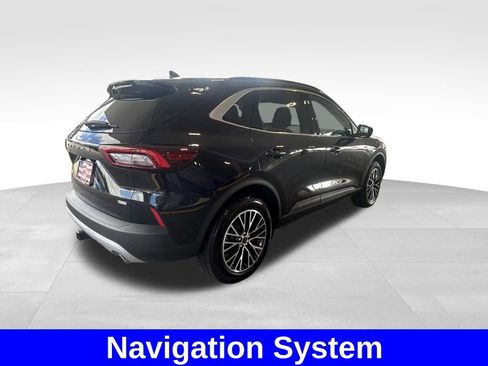 Certified 2024 Ford Escape SE w/ PHEV Premium Package FWD image 4