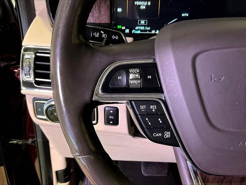 Used 2020 Lincoln Navigator Reserve w/ Luxury Package AWD/4WD image 11