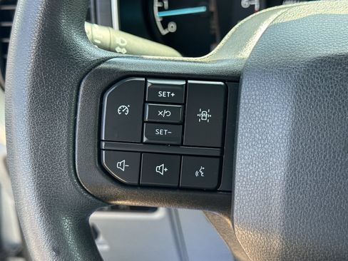 Used 2023 Ford F150 XLT AWD/4WD image 35