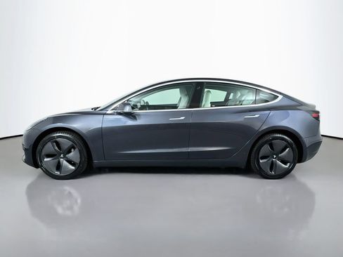Used 2019 Tesla Model 3 Standard Range RWD image 8
