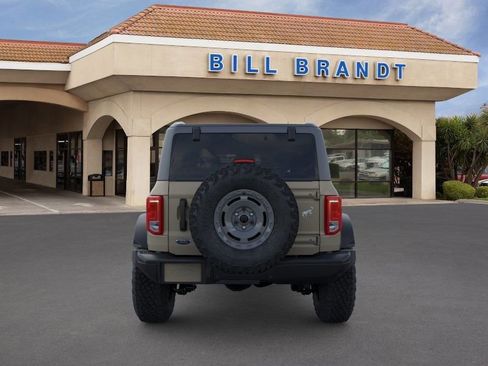 New 2025 Ford Bronco Big Bend w/ Black Diamond Package image 4