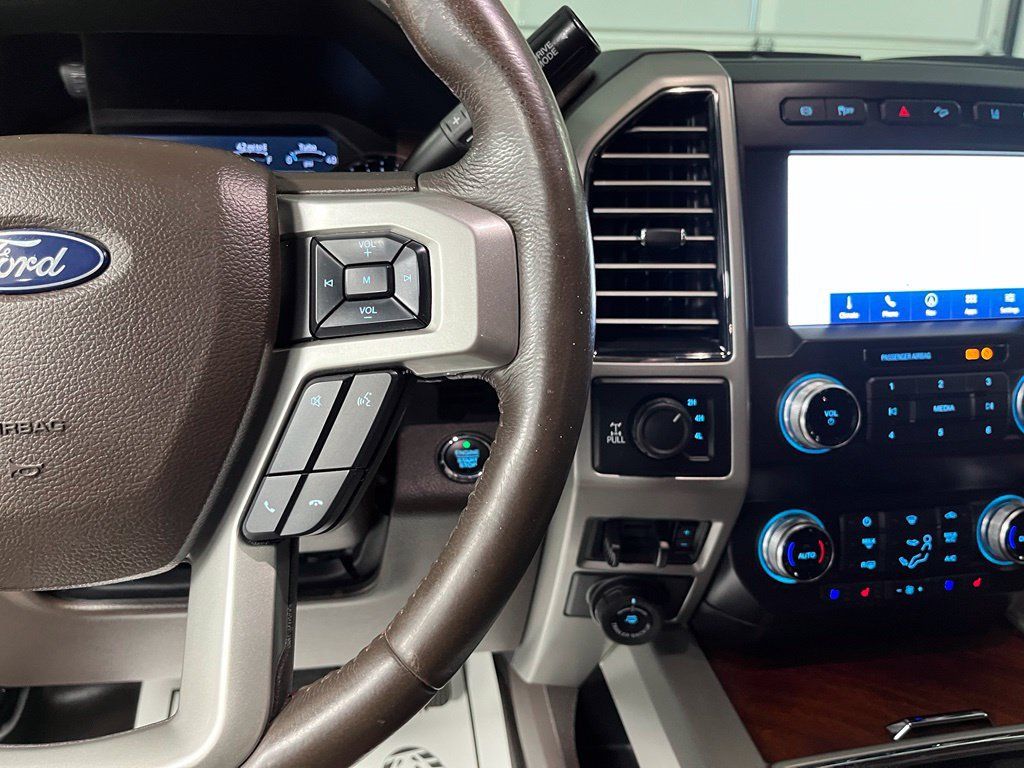 Used 2020 Ford F250 King Ranch w/ King Ranch Ultimate Package AWD/4WD image 27