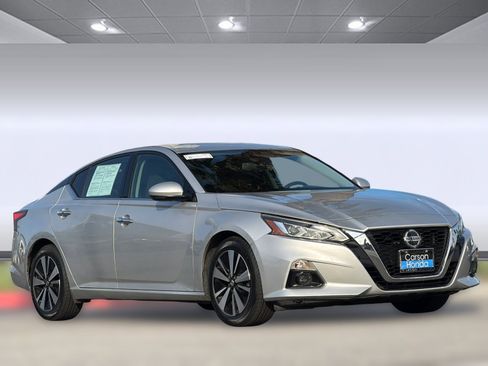 Used 2019 Nissan Altima 2.5 SV image 7
