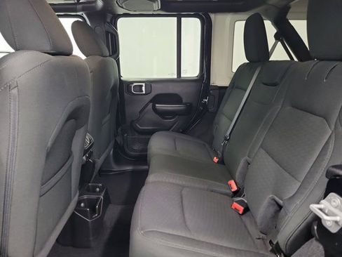 Used 2021 Jeep Wrangler Unlimited Sport AWD/4WD image 12