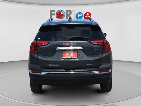 Used 2020 GMC Terrain SLT AWD/4WD image 4