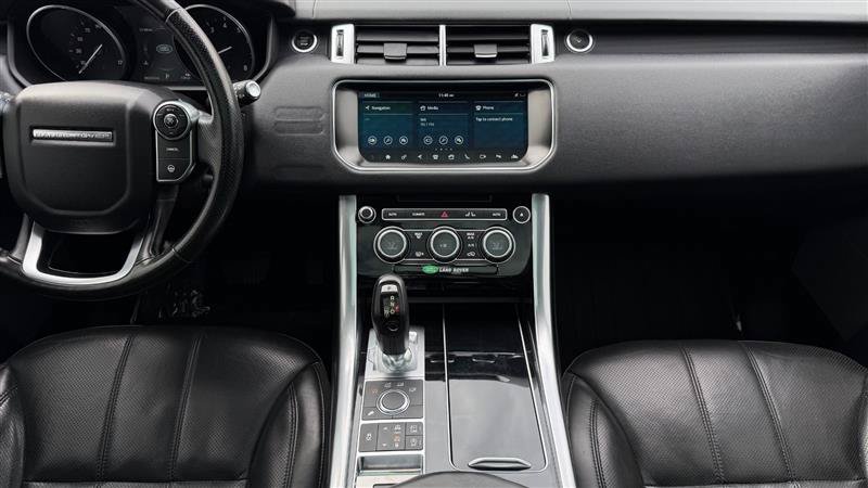 Used 2017 Land Rover Range Rover Sport HSE AWD/4WD image 27