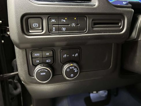 Used 2023 Chevrolet Tahoe RST w/ Luxury Package AWD/4WD image 26
