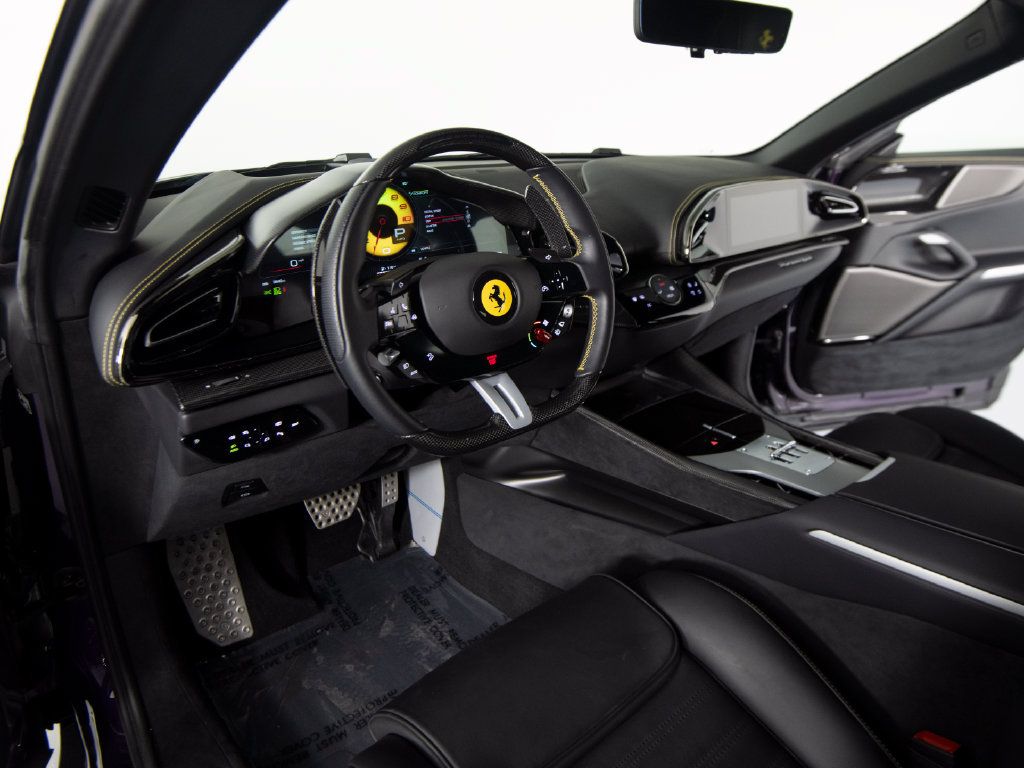 Used 2025 Ferrari Purosangue AWD/4WD image 13
