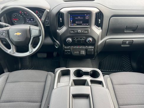 Used 2024 Chevrolet Silverado 2500 Custom w/ Custom Value Package AWD/4WD image 10