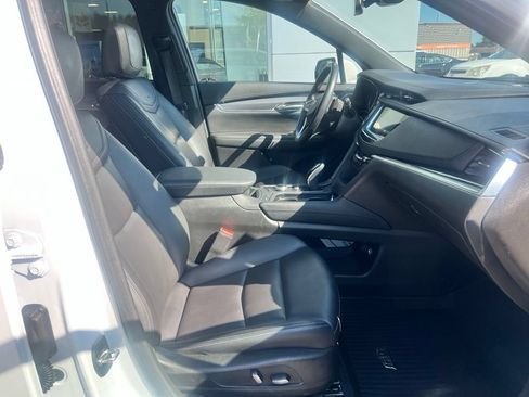 Used 2023 Cadillac XT6 Luxury AWD/4WD image 35