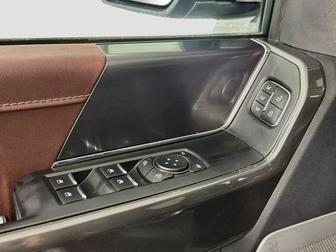 Used 2023 Ford F150 Lariat w/ Equipment Group 502A High AWD/4WD image 18