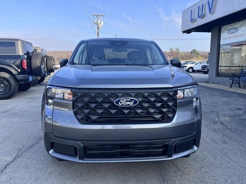 New 2025 Ford Maverick XLT image 4