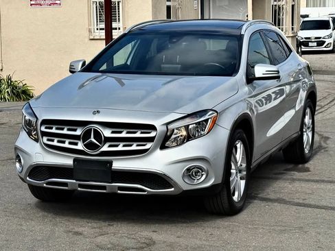 Used 2018 Mercedes-Benz GLA 250 w/ Premium Package image 6