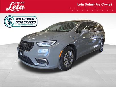 Used 2022 Chrysler Pacifica Touring-L
