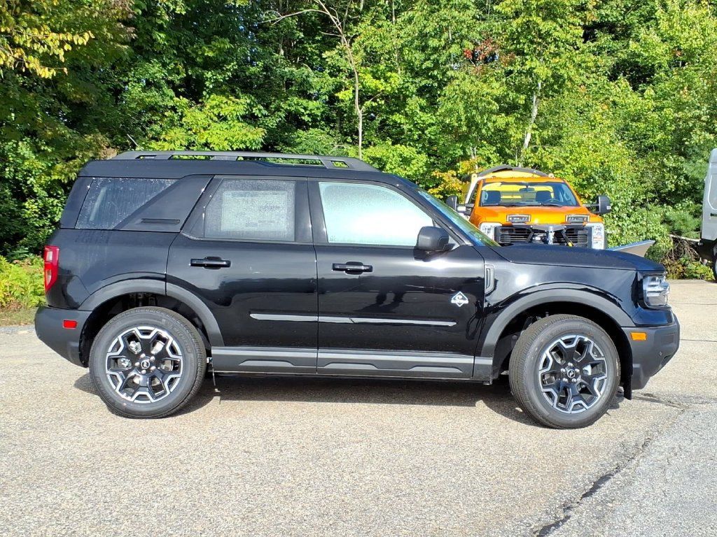New 2026 Ford Bronco Sport Outer Banks w/ Outer Banks Tech Package+ AWD/4WD image 4