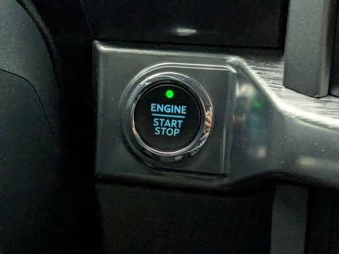 Used 2021 Ford F150 Lariat AWD/4WD image 26