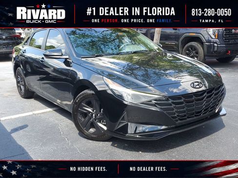 Used 2023 Hyundai Elantra SEL FWD image 1