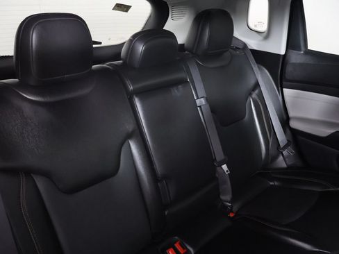 Used 2022 Jeep Compass Limited AWD/4WD image 31