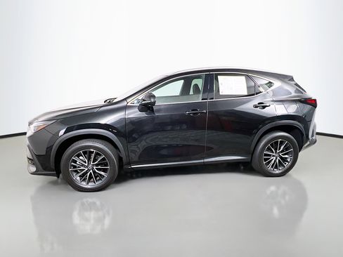 Used 2024 Lexus NX 250 FWD w/ Towing Package (2000 Lbs) image 9