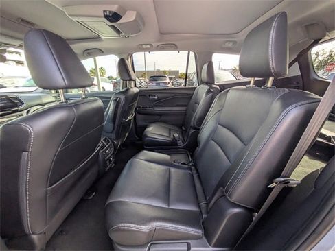 Used 2022 Honda Pilot Elite image 11