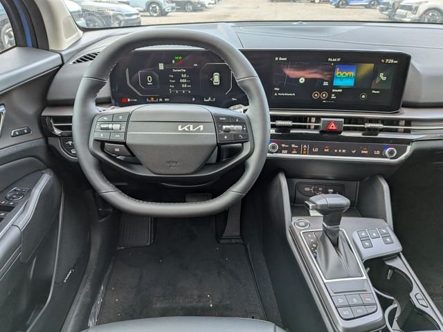New 2026 Kia Sportage SX FWD image 17