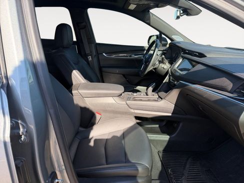 Used 2023 Cadillac XT5 Sportv image 15