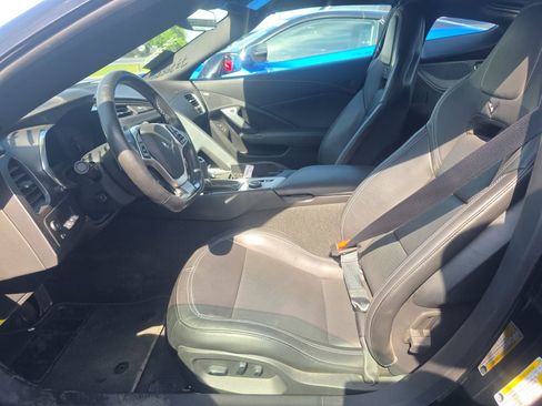 Used 2019 Chevrolet Corvette Z06 RWD image 8