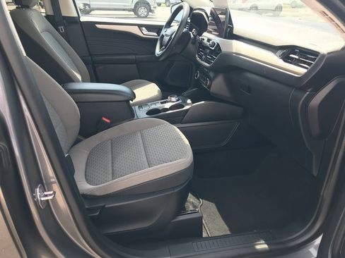Certified 2021 Ford Escape SE image 14