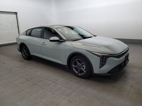Used 2025 Kia K4 FWD image 11