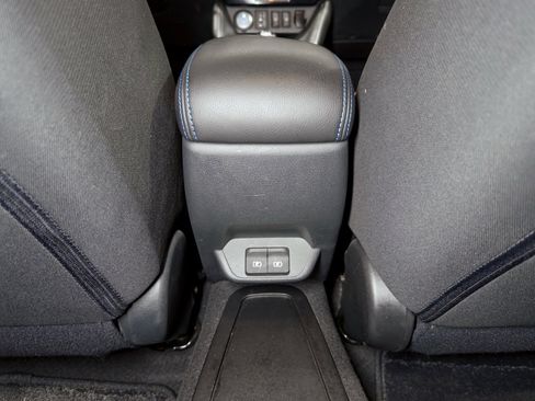 Used 2021 Nissan Leaf SV w/ SV Technology Package image 21