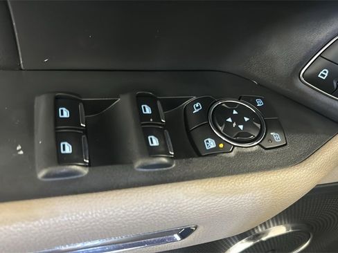 Used 2023 Ford Expedition Max Limited image 22