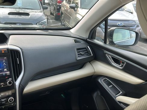 Used 2020 Subaru Ascent Limited w/ Technology Package image 22