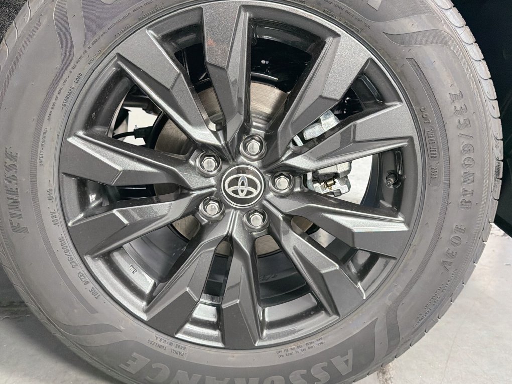 New 2026 Toyota RAV4 XLE Premium FWD image 31