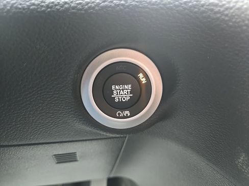 New 2026 Chrysler Pacifica Select w/ S Appearance Package image 47