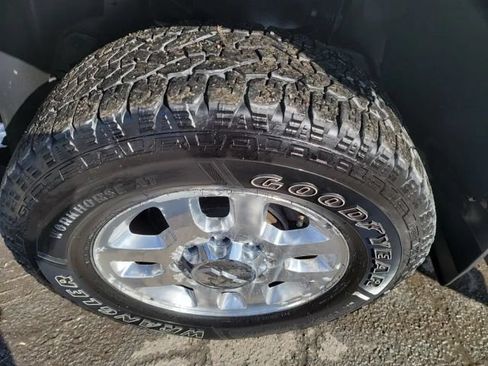 Used 2014 Chevrolet Silverado 2500 LT w/ Z71 Appearance Package AWD/4WD image 27