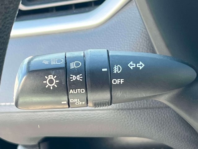 Used 2019 Toyota RAV4 XLE w/ All Weather Liner Package AWD/4WD image 27