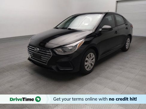 Used 2019 Hyundai Accent SE FWD image 1