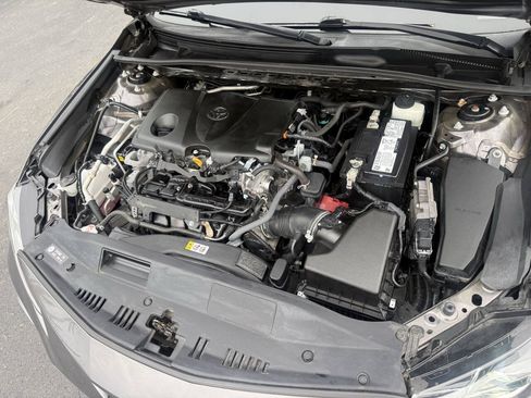 Used 2021 Toyota Camry LE FWD image 27