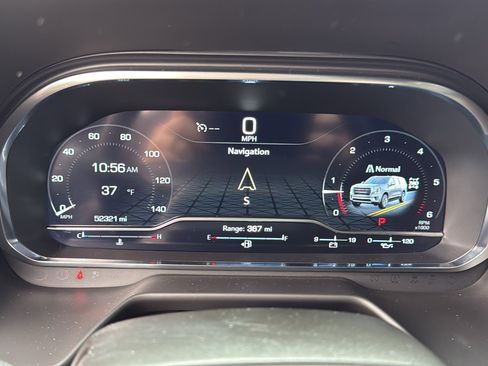 Used 2024 GMC Yukon XL AT4 image 14