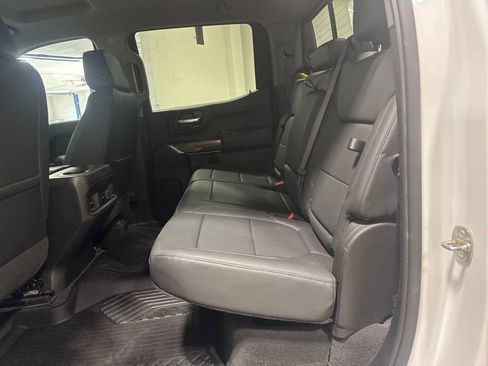 Used 2020 Chevrolet Silverado 1500 LT Trail Boss image 40